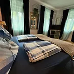 Komposch - Adults Only * Reifnitz
