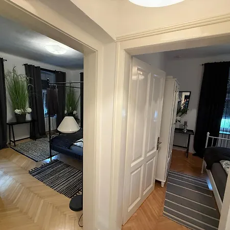 Komposch - Adults Only Apartman