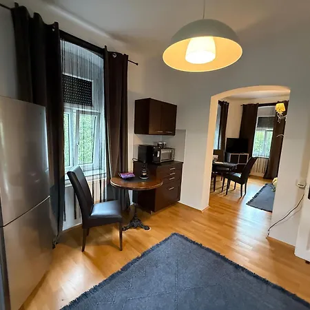 Komposch - Adults Only Apartamento *