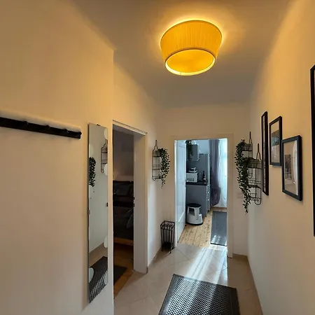 Komposch - Adults Only 아파트 라이프니츠