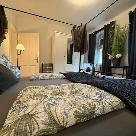 Komposch - Adults Only 아파트 *