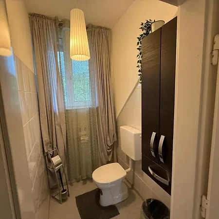 Komposch - Adults Only