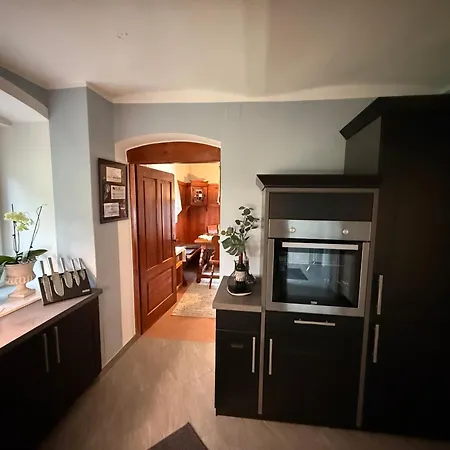 Komposch - Adults Only