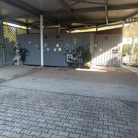 Komposch - Adults Only 라이프니츠