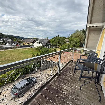 Komposch - Adults Only * 라이프니츠