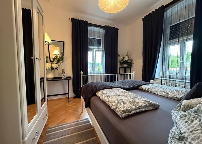 Komposch - Adults Only Apartament *