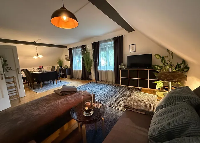 Komposch - Adults Only * רייפניץ