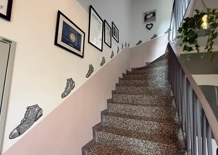 Komposch - Adults Only *