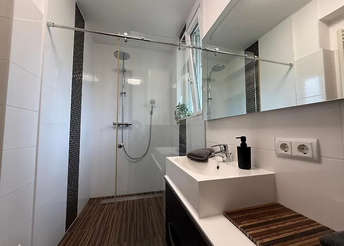 Komposch - Adults Only Apartament