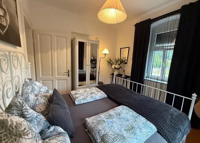 Komposch - Adults Only Reifnitz