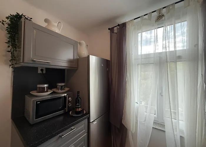 Komposch - Adults Only Apartament *